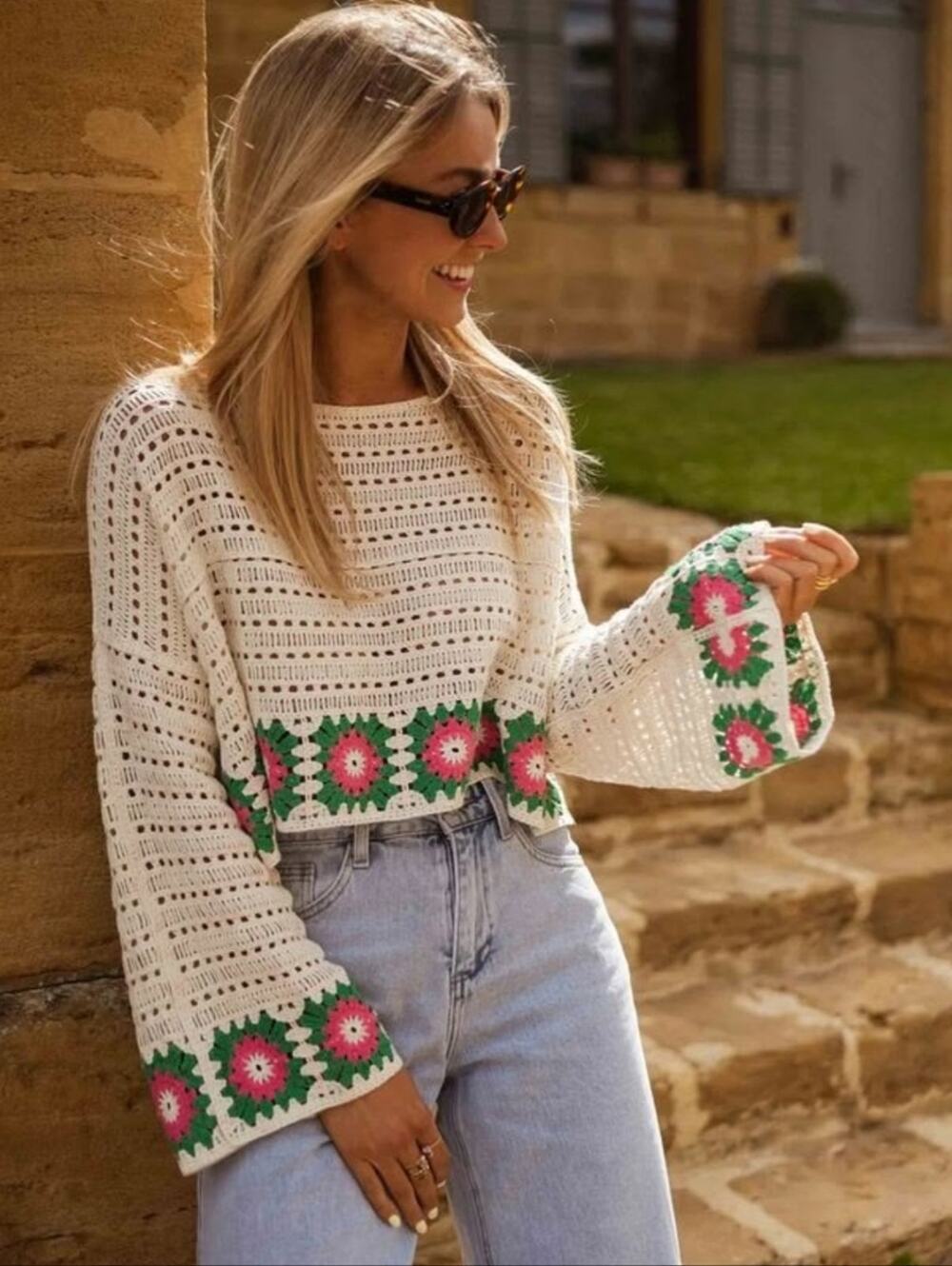 Sincerly Jules White Crochet Crewneck Sweater with Teal & Pink Accents Size XS